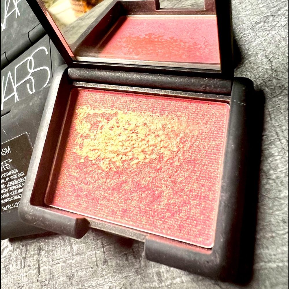NARS Orgasm Blush - Picture 6 of 13